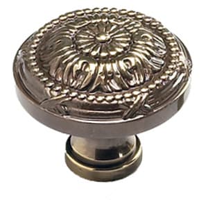 1-1/2" Versailles Round Cabinet Knob, Antique Light Polish