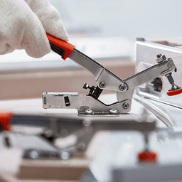 1-9/16" Auto-Adjust Horizontal Toggle Clamp, 1/2" - 1-1/4" Throat Depth - Alt Image 4