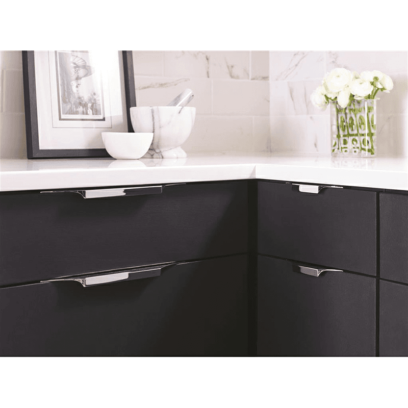 8-9/16&quot; Extent Edge Pull, Polished Chrome Alt 1 - Image
