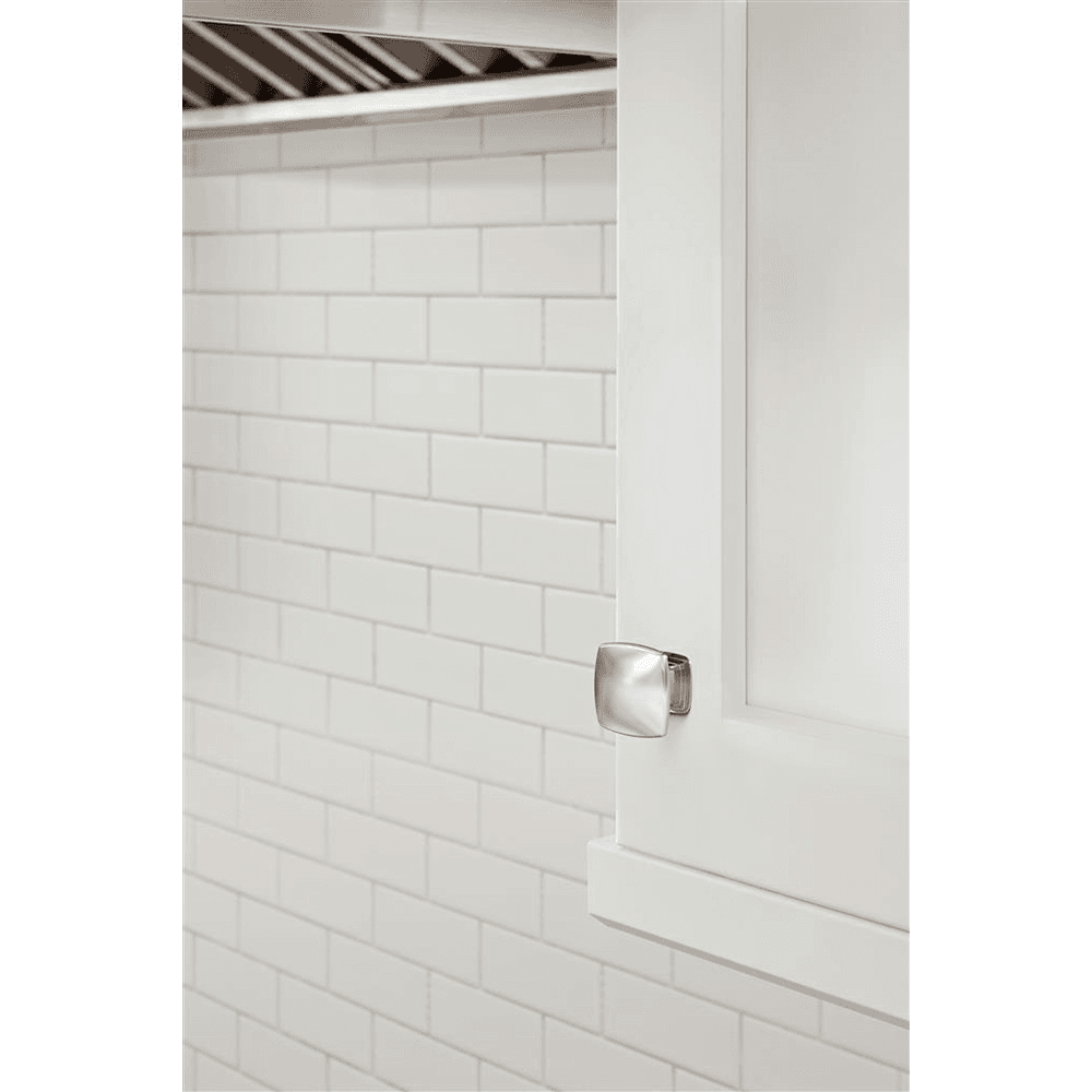 1-3/16" Garfield Cabinet Knob, Satin Nickel Alt 2 - Image