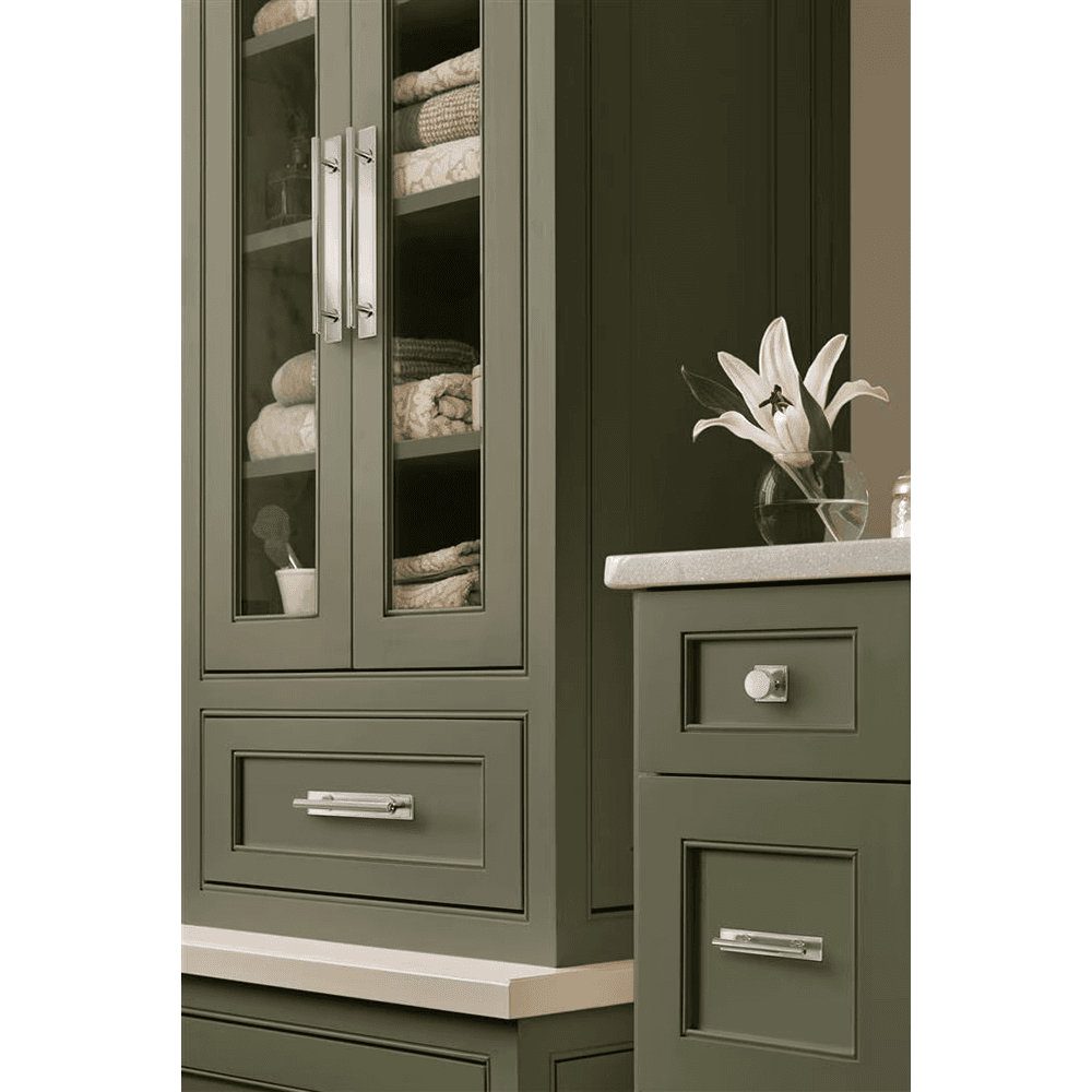 192mm Thoreau Rectangle Backplate, Polished Chrome Alt 4 - Image