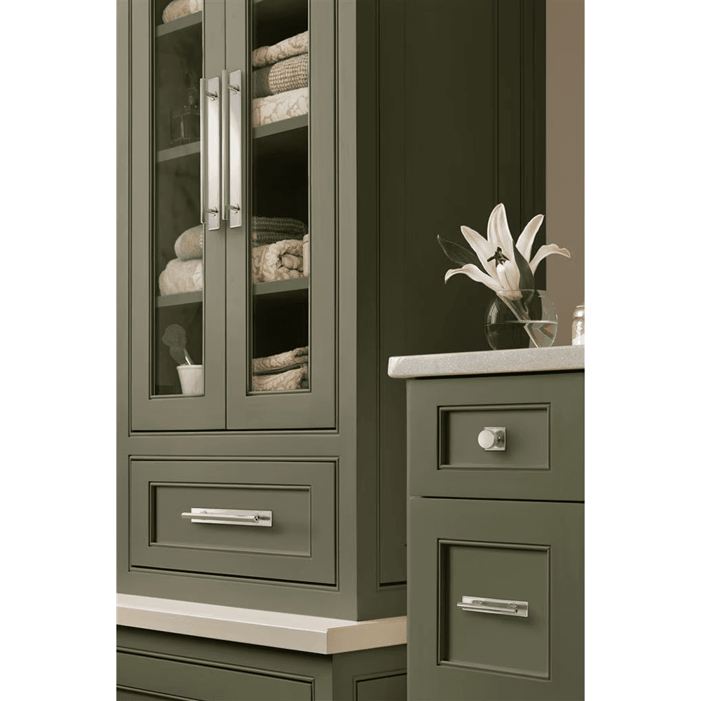 224mm Thoreau Rectangle Backplate, Polished Chrome Alt 4 - Image