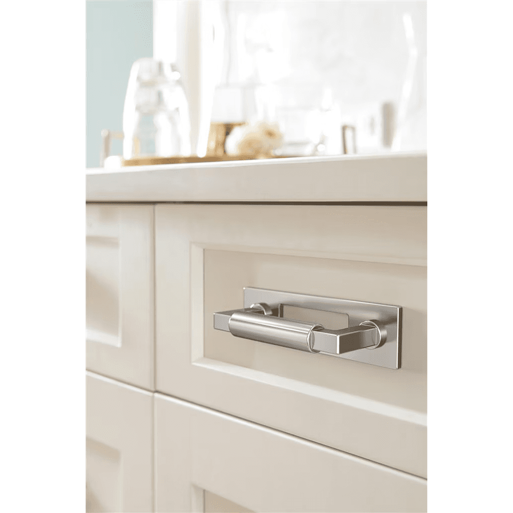 76mm Medora Rectangle Cabinet Pull Backplate, Polished Chrome Alt 3 - Image