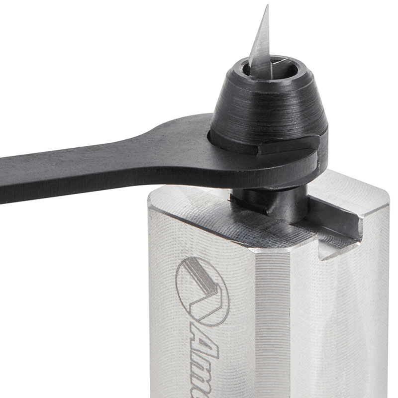AMS-220 4-Piece Mini In-Groove Insert Engraving Tool Body/Knives Set, 1/8" Shank Alt 4 - Image