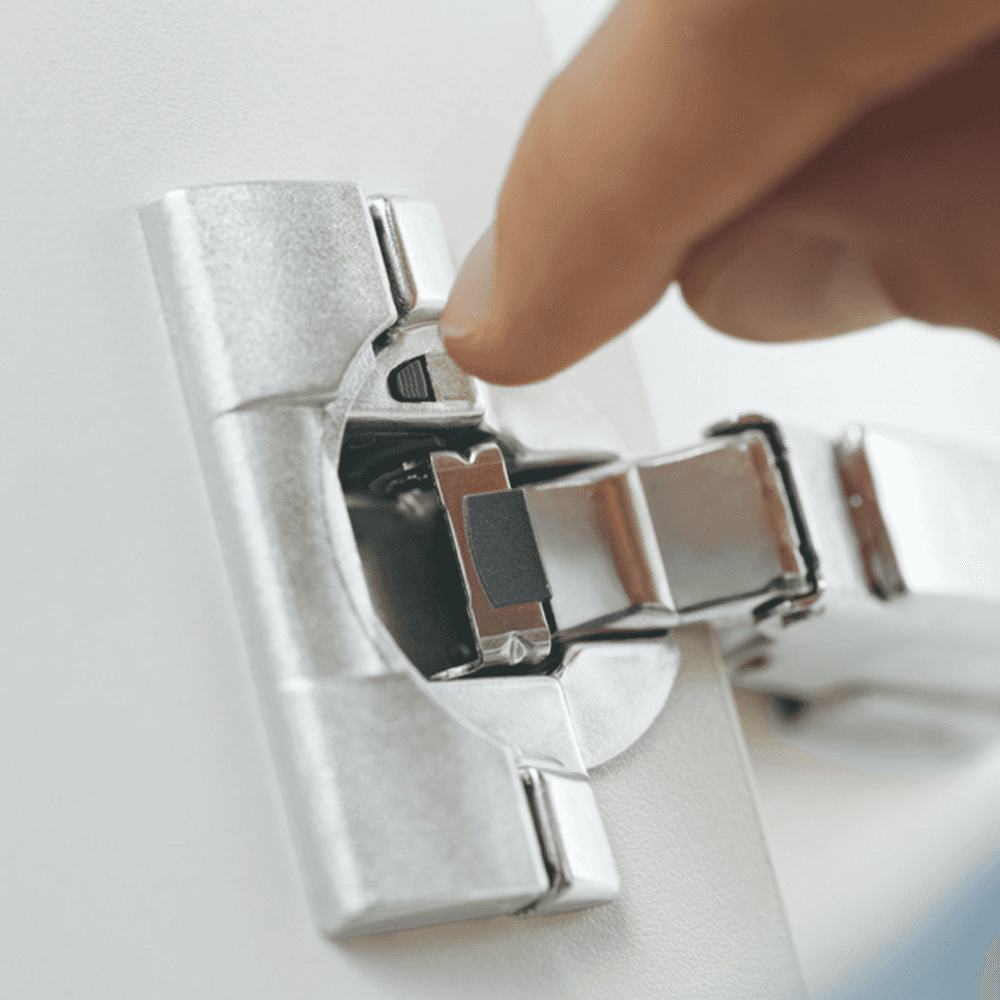 Clip Top 110° Opening Hinge with BLUMOTION Soft-Closing, 45mm Bore Pattern, Half Overlay, Nickel-Plated, Inserta - Alt Image 1
