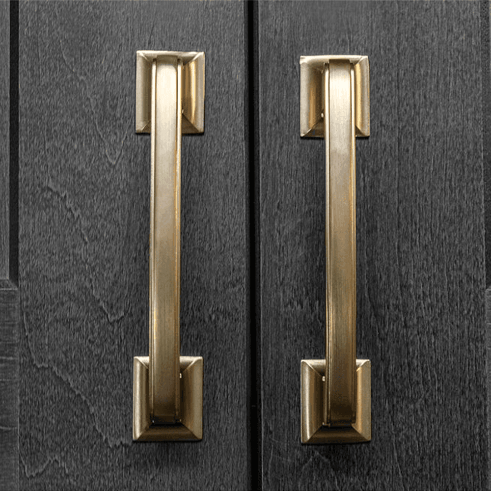 Hearthstone Appliance Pull in Matte Black by Berenson Hardware