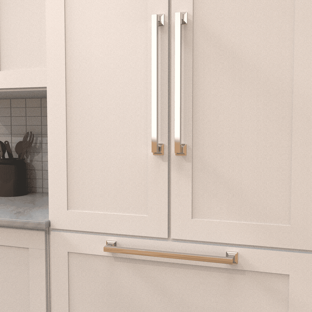 18" Studio Appliance Pull, Oil-Rubbed Bronze Alt 2 - Image