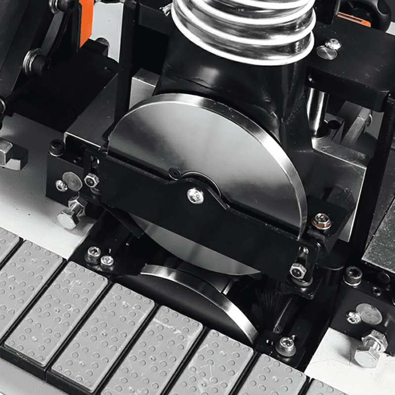 Cantek 230 V Compact Edgebander with Pre-Milling, 3 Phase Alt 9 - Image