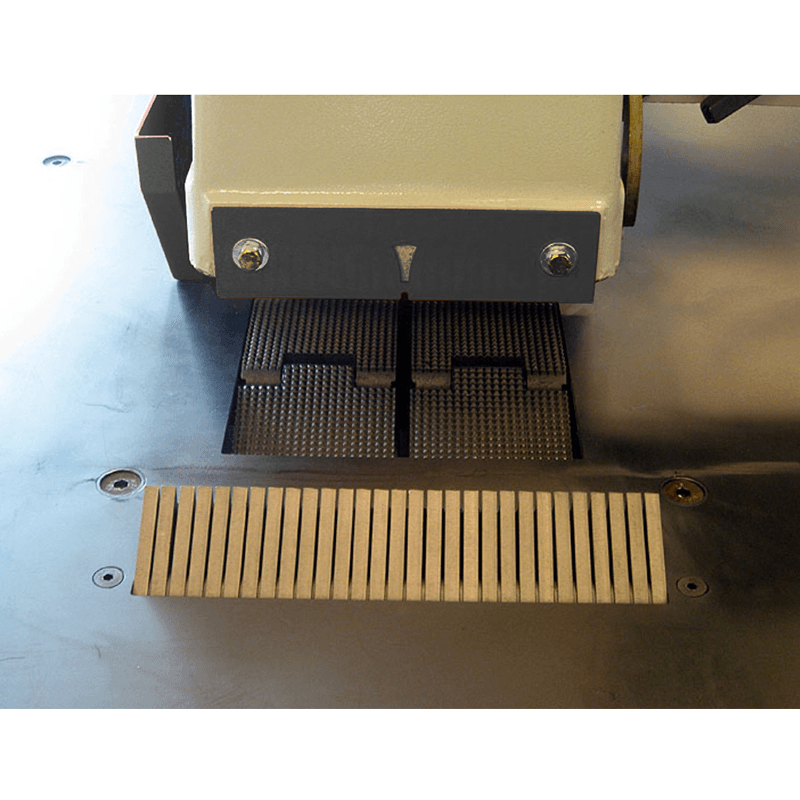 Cantek R18 18" Heavy Duty Bottom Cutting Straight Line Ripsaw Three Phase - Alt Image 6