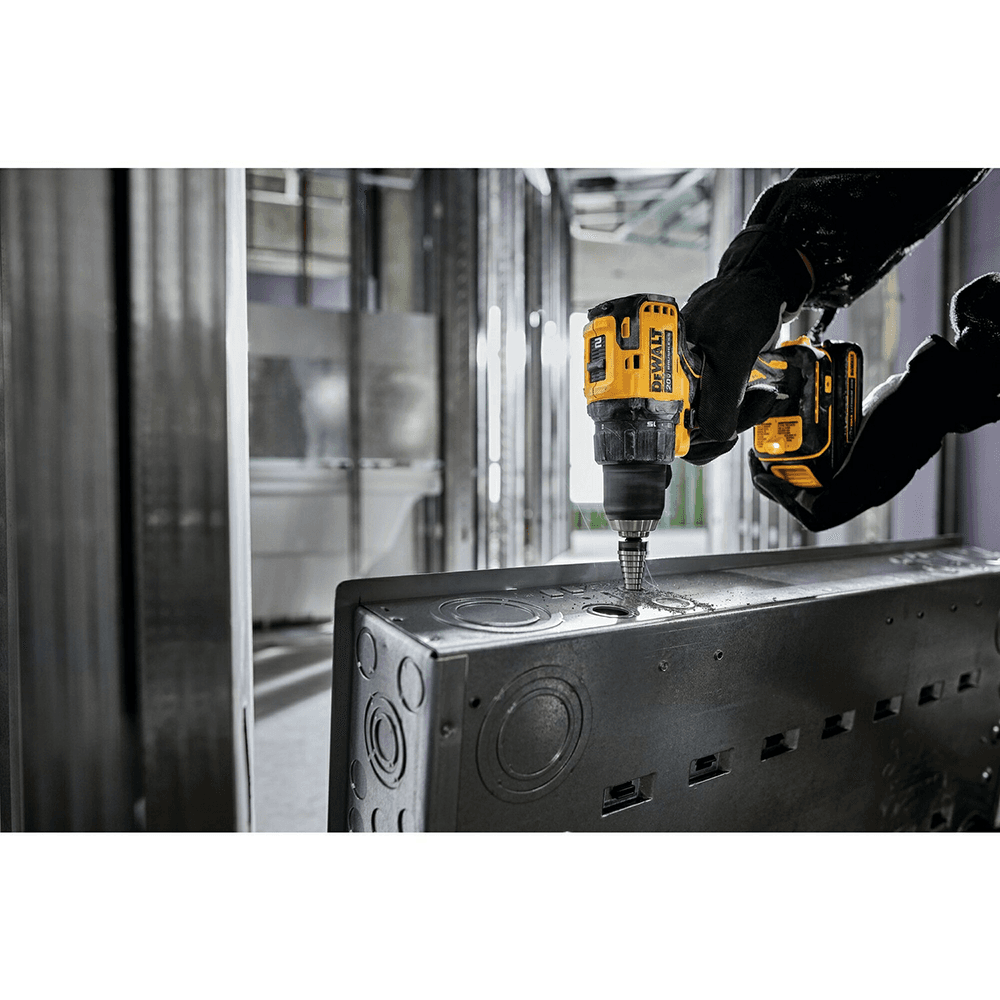 Atomic 20V Max Brushless Compact 1/2" Drill/Driver Kit Alt 5 - Image