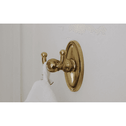 2-1/2" Traditional Quincy Rosette Double Hook, Polished Brass Alt 1 - Image