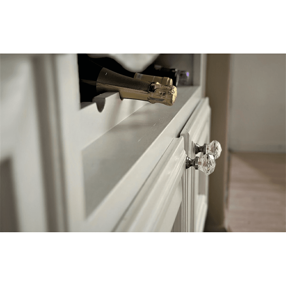 1-1/4" Diamond Glass Cabinet Knob, Flat Black Alt 3 - Image