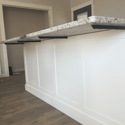 Fastcap's 24" Primed Finish Stealth Speed Brace for support