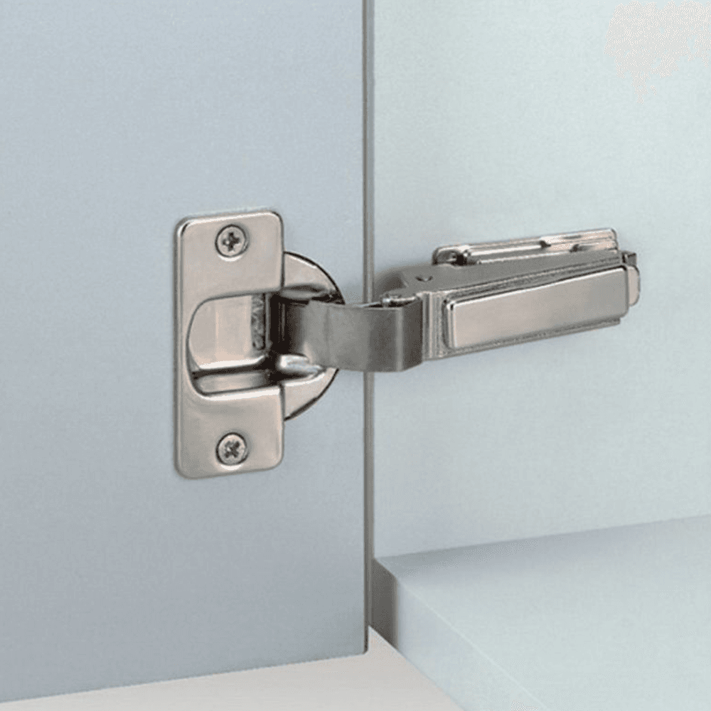 Nexis 95&#730; Opening Hinge, 48mm Bore Pattern, Soft-Closing, Full Overlay, Nickel-Plated, Screw-On - Alt Image 1