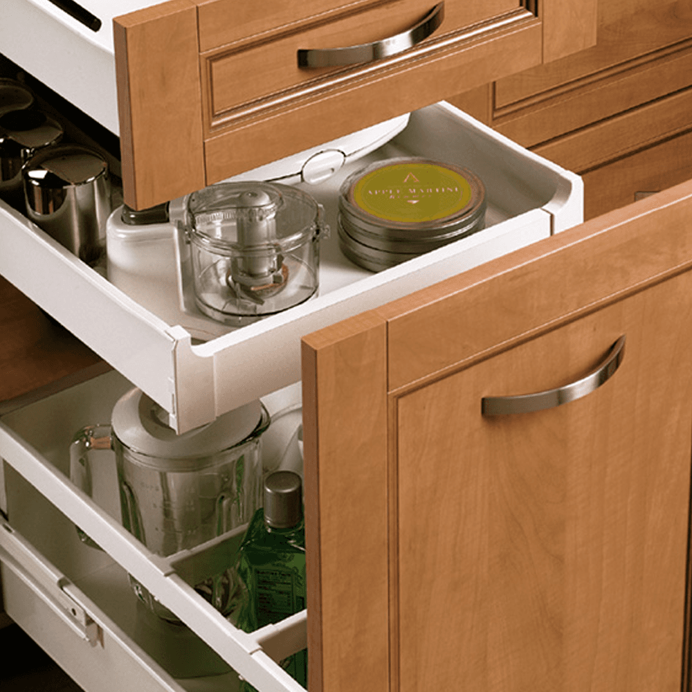 Grass Zargen 6136 Drawer Side Slide with 100lb Capacity, 3/4 Extension, 4-5/8", White Epoxy, 19", Polybag - Front View
