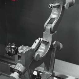 Jet Tools GH-1440-3 3 HP Geared Head Engine Lathe with 203 DRO/Taper Attachment, 3 Phase/230V/460V Alt 3 - Image