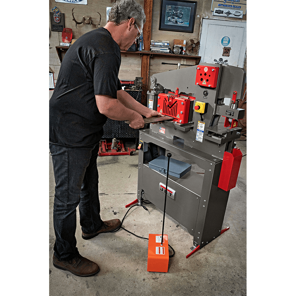 Jet Tools JIW-45T 1 1/2 HP 45 Ton Ironworker, 1 Phase/115V Alt 8 - Image
