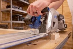Kreg 20V Ionic Drive™ 6 1/2-in Plunge-Cut Track Saw Kit - Image 12