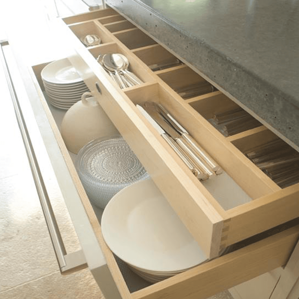 Knape And Vogt 18" MuV+34HD Drawer Slide: Soft-Closing, Full Extension, 120lb Capacity
