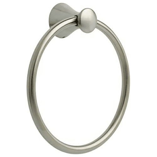 Sleek and timeless, the Somerset towel ring in Satin Nickel adds unique elegance to any bathroom