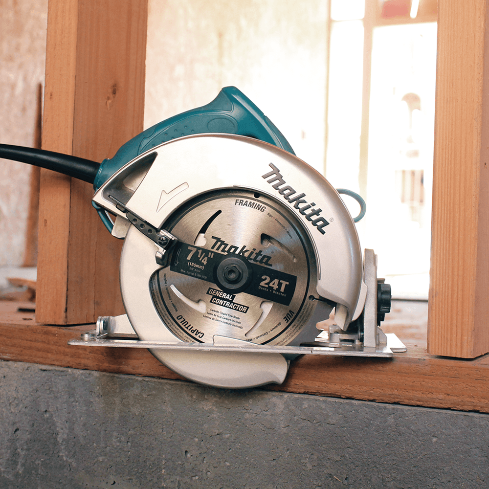 7-1/4" Circular Saw with Wrench/Tool Case Alt 2 - Image