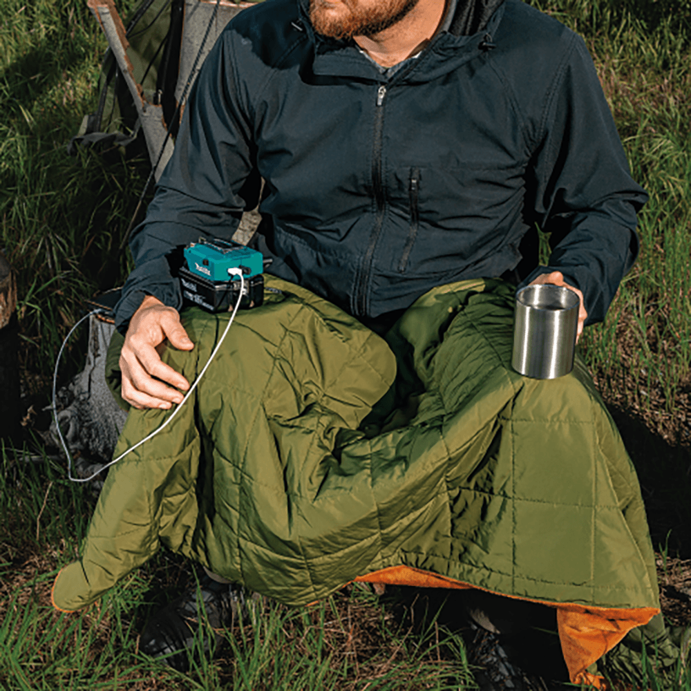 18V LXT Heated Blanket, Blanket Only Alt 3 - Image