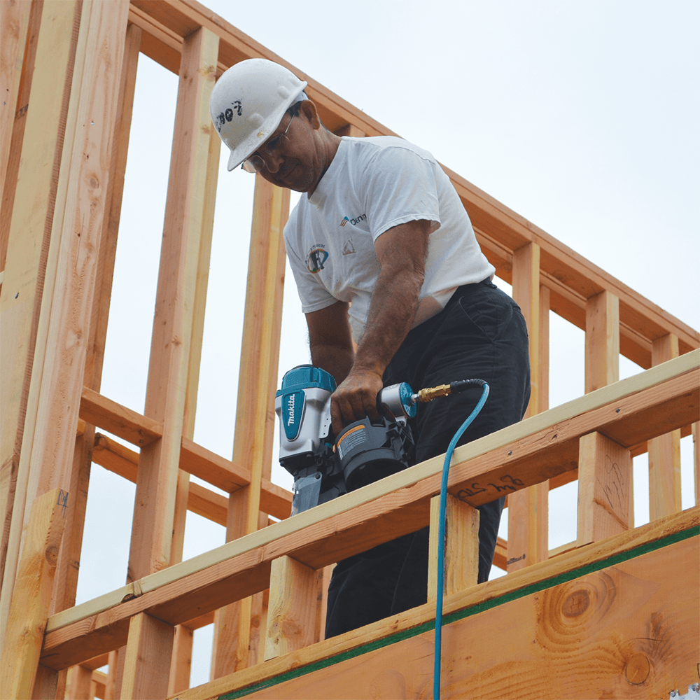 3-1/2" Framing Coil Nailer Alt 5 - Image