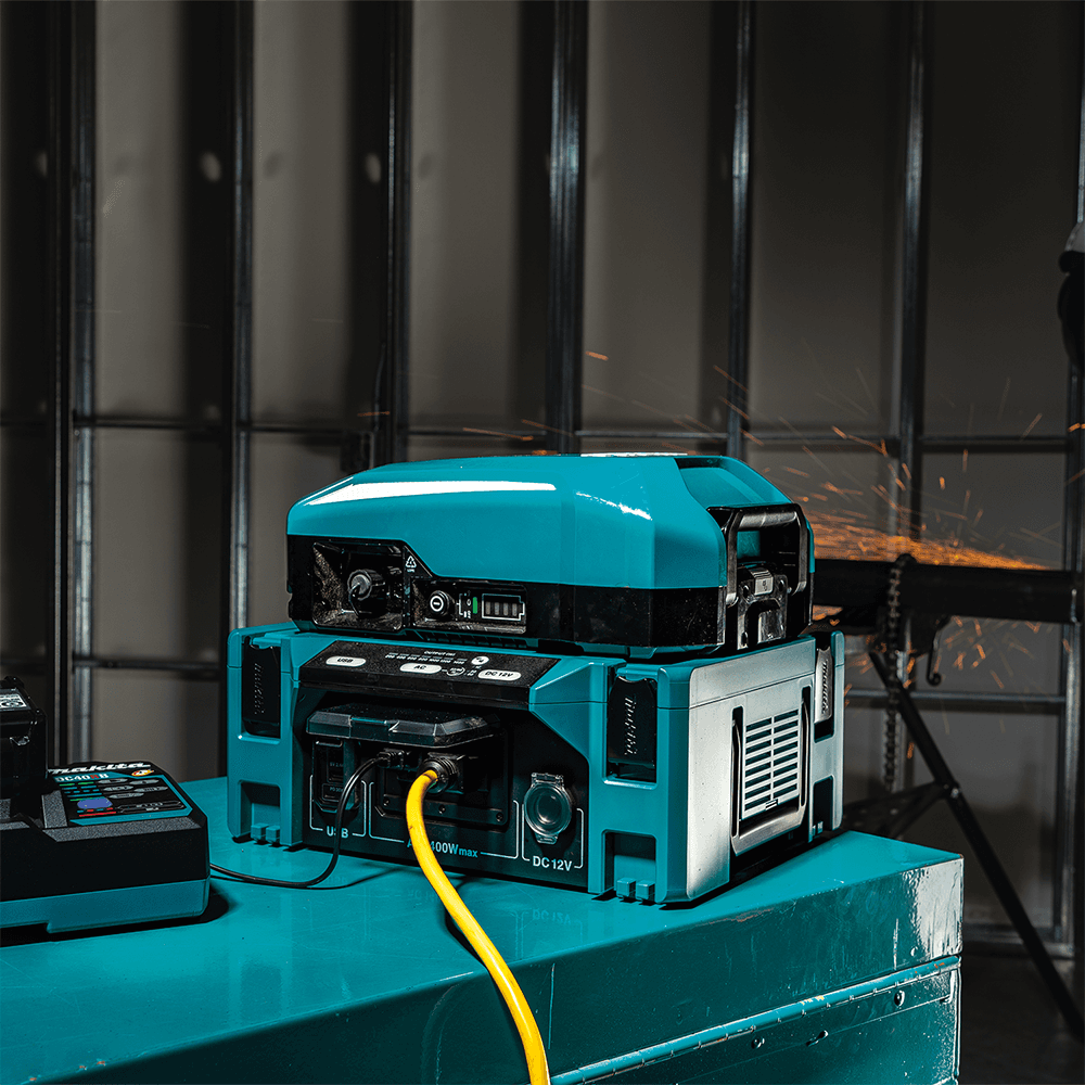 40V max ConnectX Portable Power Station Alt 1 - Image