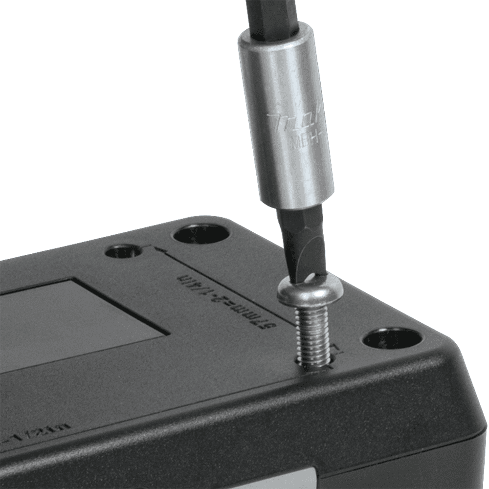 18V LXT Sync Lock Battery Terminal Alt 3 - Image