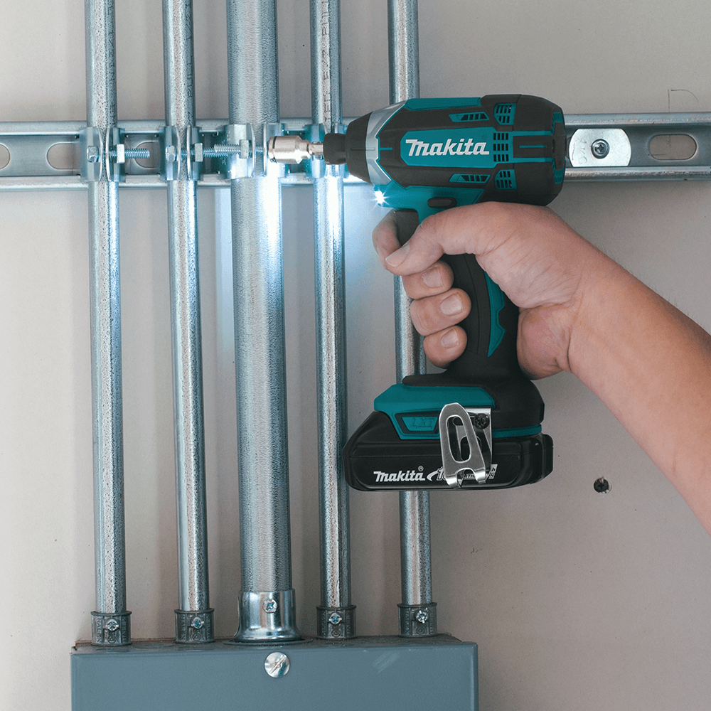 18V LXT Lithium-Ion Compact Cordless 2-Piece Combo Kit (1.5Ah) Alt 5 - Image