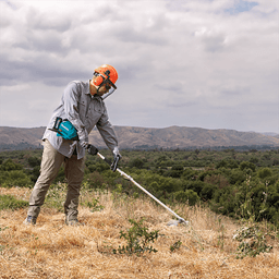 17" String Trimmer Couple Shaft Attachment Alt 3 - Image