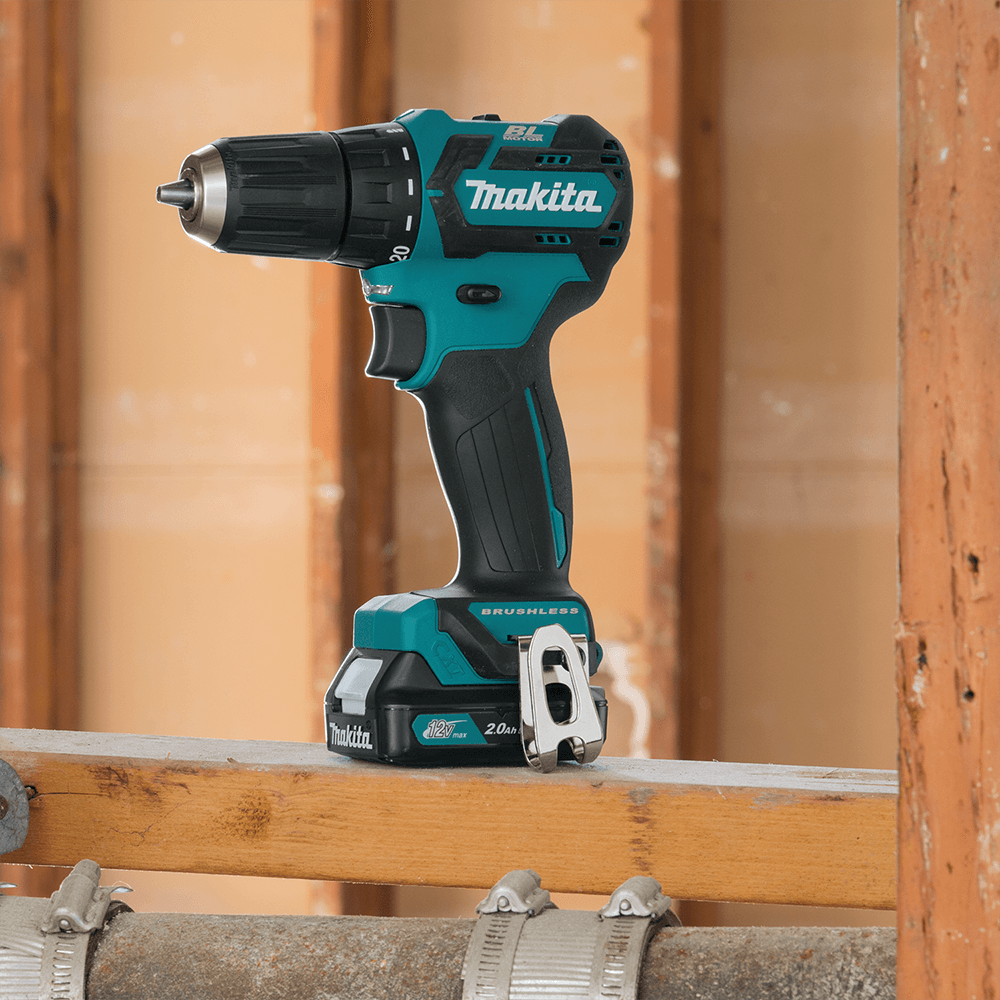 12 V max CXT Lithium-Ion Brushless Cordless 3/8" Driver-Drill Kit (2.0 Ah) Alt 18 - Image