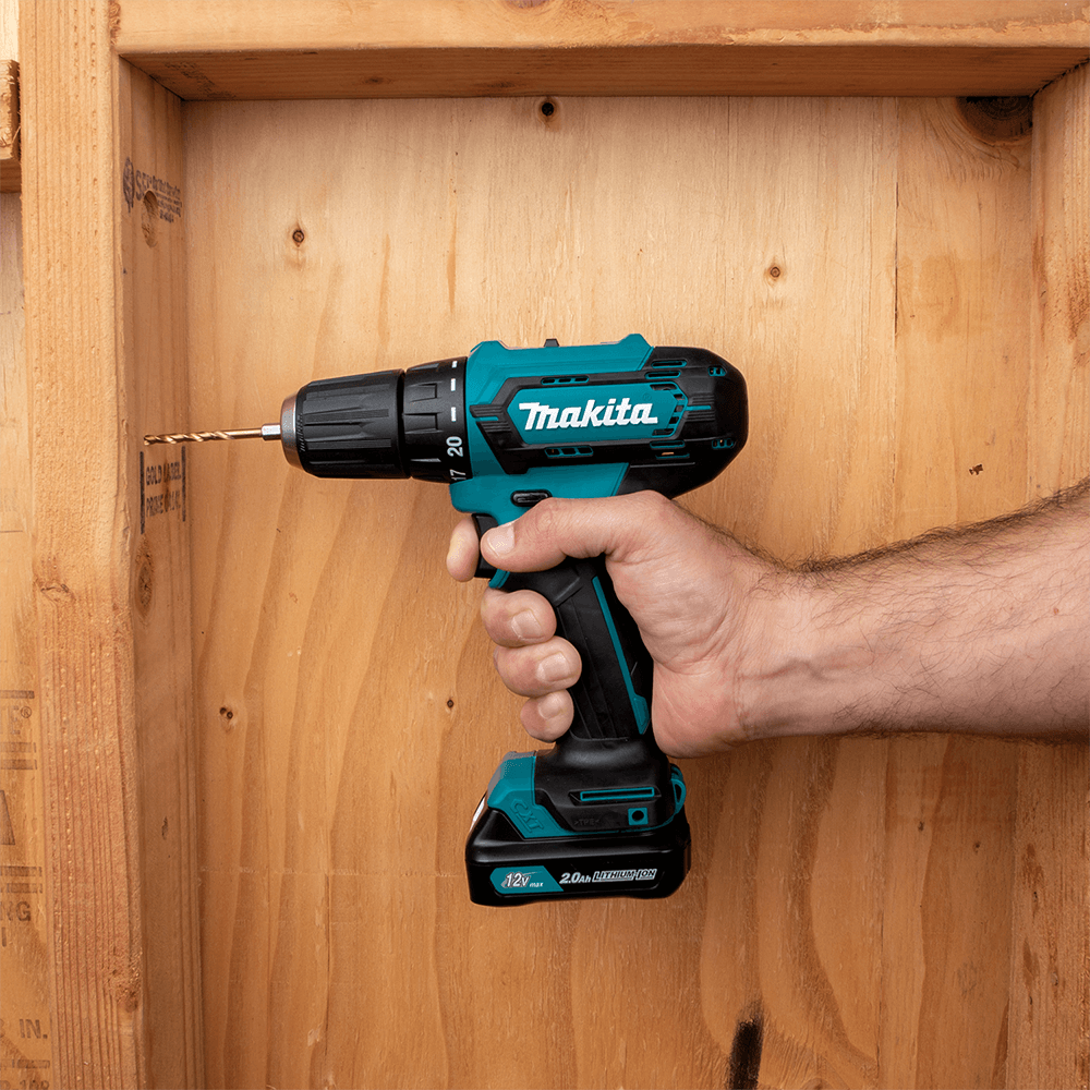 12 V max CXT Lithium-Ion Cordless 3/8" Driver-Drill Kit (2.0 Ah) Alt 12 - Image