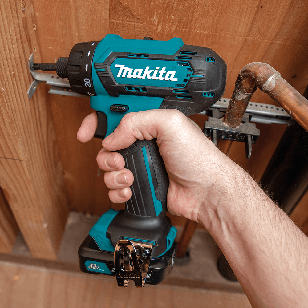 12 V max CXT Lithium-Ion Cordless 1/4" Hex Screwdriver Kit (2.0 Ah) Alt 15 - Image