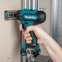 12 V max CXT Lithium-Ion Cordless 1/4" Hex Screwdriver Kit (2.0 Ah) Alt 16 - Image