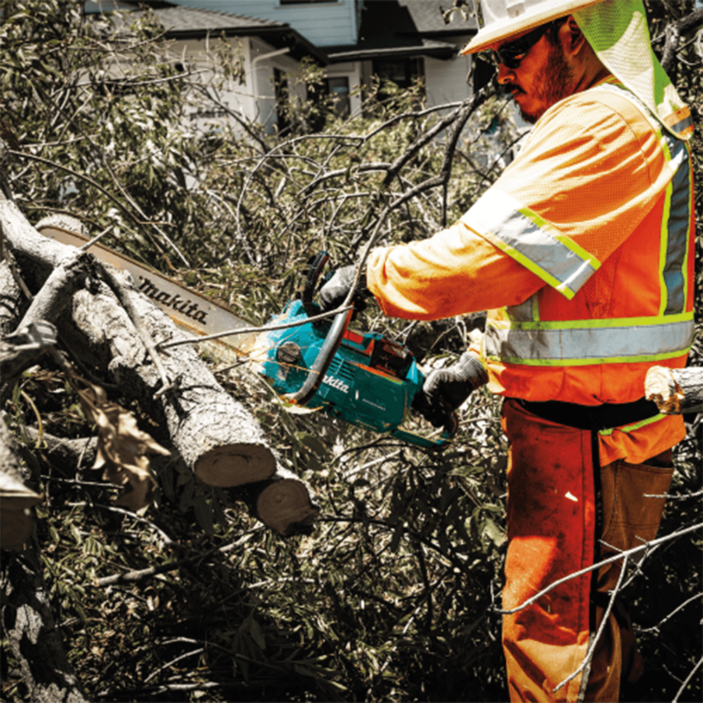 40V Max XGT Brushless Cordless 18" Chain Saw Kit Alt 18 - Image