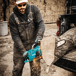 40V Max XGT Brushless Cordless 5.0Ah Chain Saw Kit Alt 19 - Image