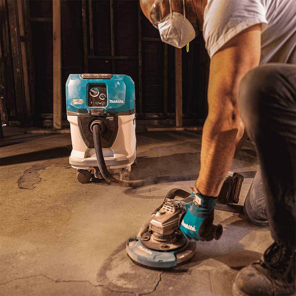80V Max (40V Max X2) XGT 10 Gallon HEPA Vacuum Wet/Dry Tool Only with AWS Alt 11 - Image