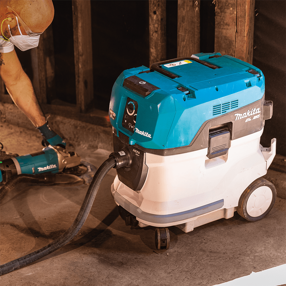 80V Max (40V Max X2) XGT 10 Gallon HEPA Vacuum Wet/Dry Tool Only with AWS Alt 2 - Image