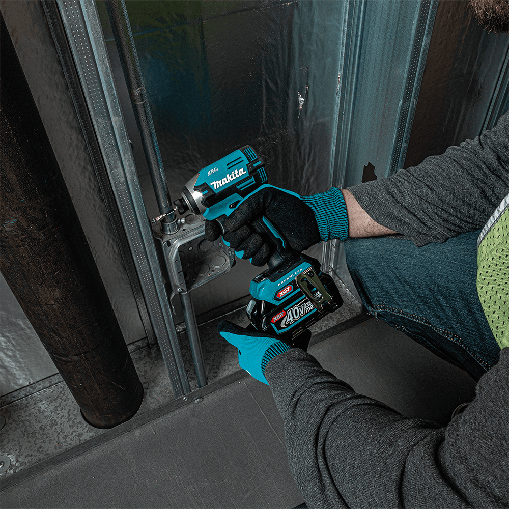 40V max XGT Brushless Cordless 4-Speed Impact Driver Kit (2.5 Ah), 1860 in.lb Torque Alt 5 - Image