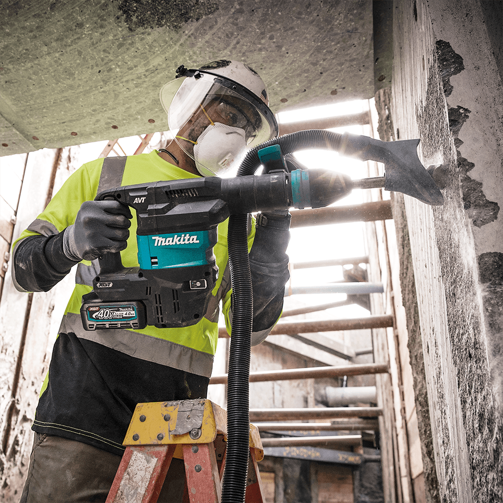 40V max XGT Brushless Cordless SDS-MAX AVT Demolition Hammer Kit with AWS Capable (4.0 Ah) Alt 21 - Image