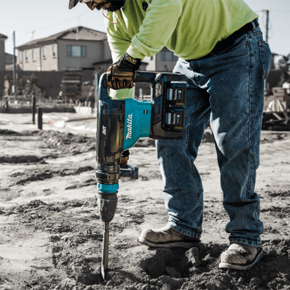 80V Max XGT Brushless Demolition Hammer Kit with AWS Capable (4.0Ah) Alt 27 - Image