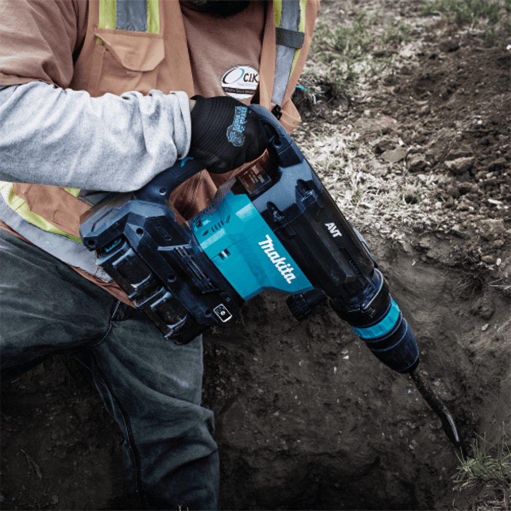 80V Max XGT Brushless Demolition Hammer Kit with AWS Capable (4.0Ah) Alt 29 - Image