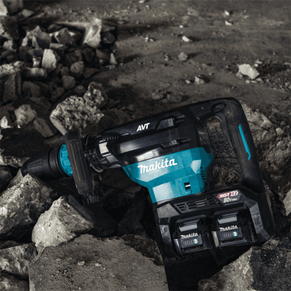 80V Max XGT Brushless Demolition Hammer Kit with AWS Capable (4.0Ah) Alt 33 - Image