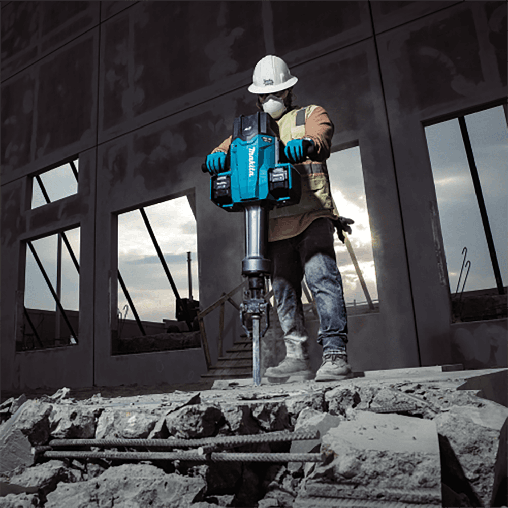 70 lb. AVT Breaker Hammer Kit AWS Capable with 4 Batteries, 1‑1/8" Hex Alt 19 - Image