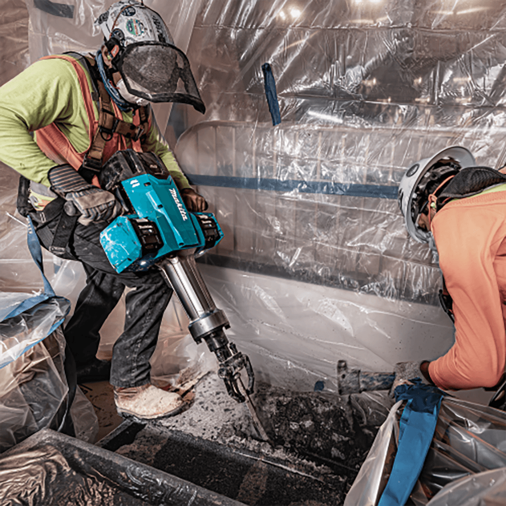 70 lb. AVT Breaker Hammer Kit AWS Capable with 4 Batteries, 1‑1/8" Hex Alt 23 - Image