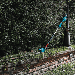 40V Max XGT Brushless Cordless 24" Articulating Pole Hedge Trimmer Kit (5.0Ah) Alt 4 - Image