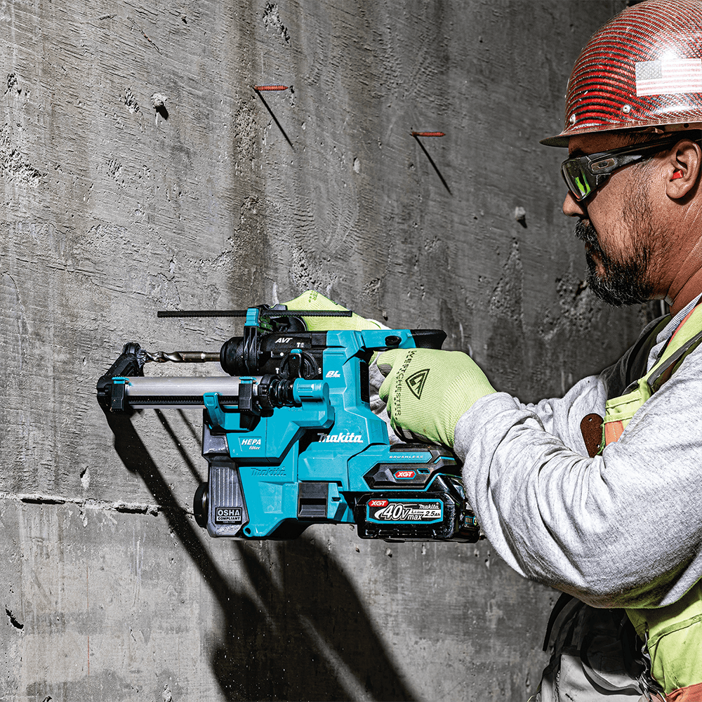 40 V Max XGT Brushless Cordless 13/16" SDS-PLUS AVT Rotary Hammer Kit with Dust Extractor/AFT/AWS Capable (2.5Ah) Alt 5 - Image