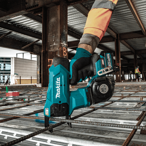 40V max XGT Lithium-Ion Brushless 16 Gauge Rebar Tying Tool Kit (2.5 Ah) Alt 30 - Image