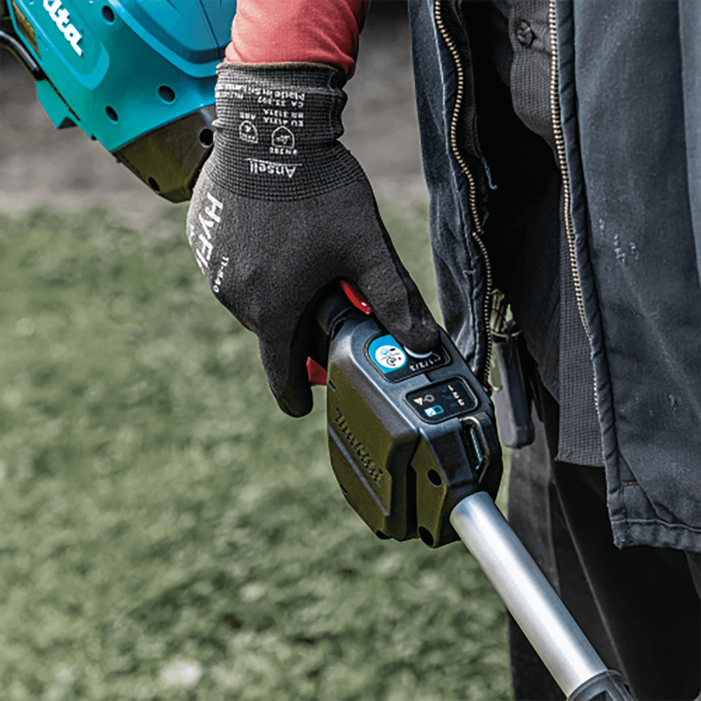 40V Max XGT Brushless Cordless 15" String Trimmer Kit (5.0Ah) Alt 4 - Image